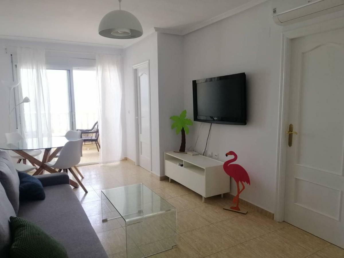 Flamingo, Beach, Sea View, Pool, Wi Fi Apartman Torrevieja Kültér fotó