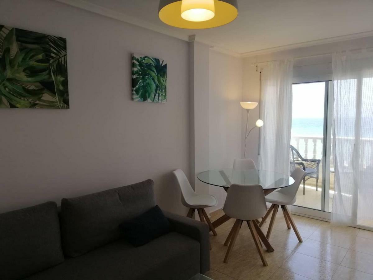 Flamingo, Beach, Sea View, Pool, Wi Fi Apartman Torrevieja Kültér fotó